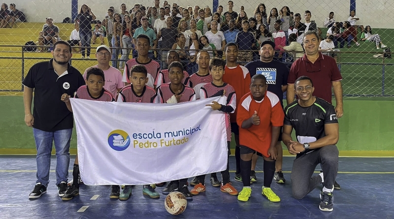Alunos da Escola Pedro Furtado conquistam o título microrregional dos Jogos Escolares e garantem vaga para a fase regional do JEMG 2022 alunos-da-escola-pedro-furtado-conquistam-o-titulo-microrregional-dos-jogos-escolares-e-garantem-vaga-para-a-fase-regional-do-jemg-2022