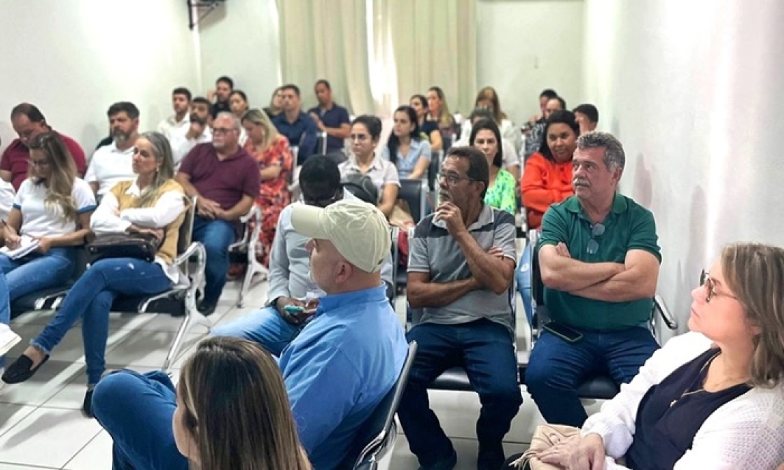 miradouro-e-representada-em-reuniao-da-cisleste-em-muriae-