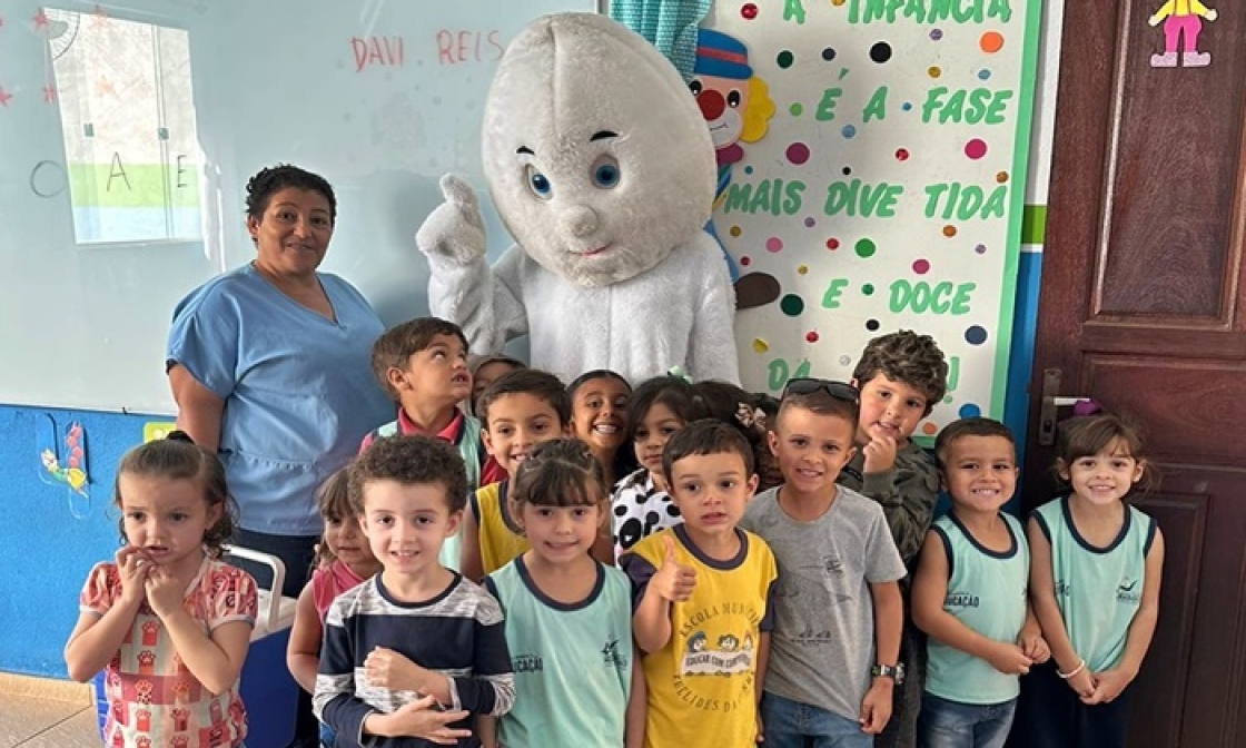 campanha-de-vacinacao-contra-polio-e-realizada-na-escola-da-varginha-