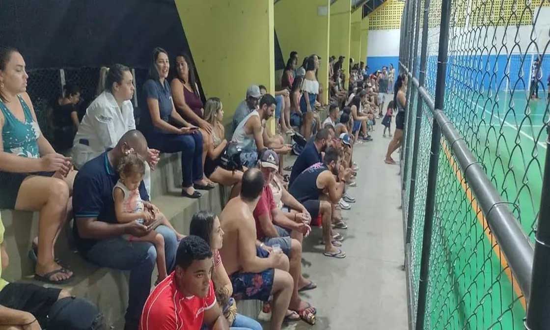 terceira-rodada-do-campeonato-de-futsal-empresarial-de-miradouro-teve-publico-animado-e-muitos-gols-