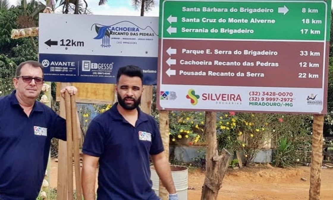 prefeitura-de-miradouro-instala-placas-de-sinalização-em-estradas-da-zona-rural-