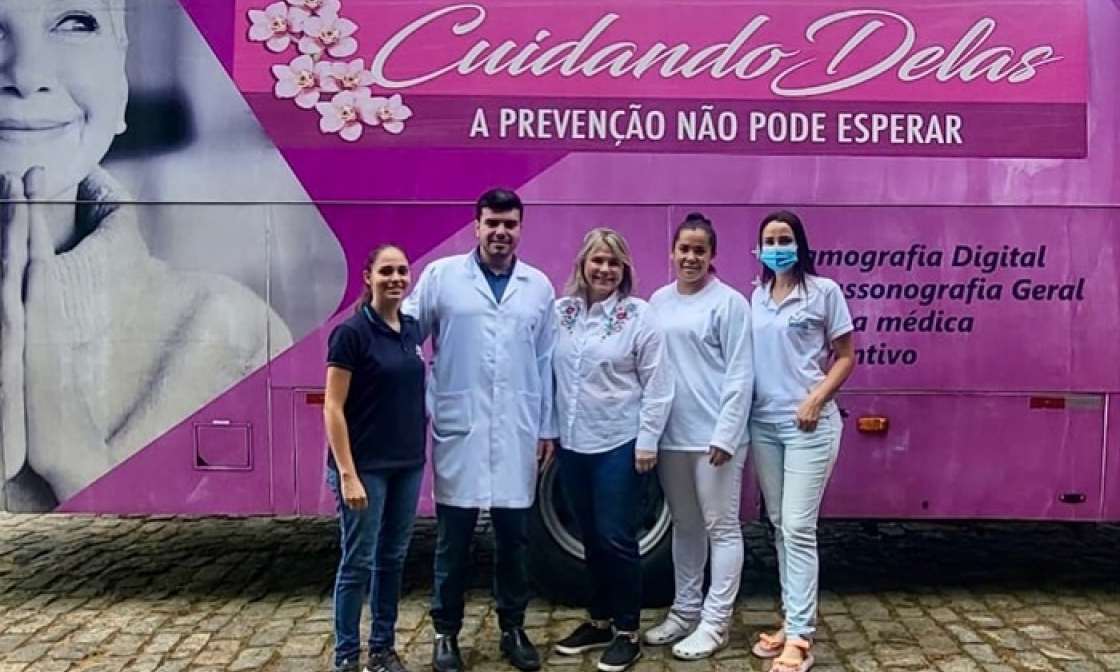 unidade-movel-de-saude-para-realizacao-de-mamografias-gratuitas-atende-mulheres-miradourenses-