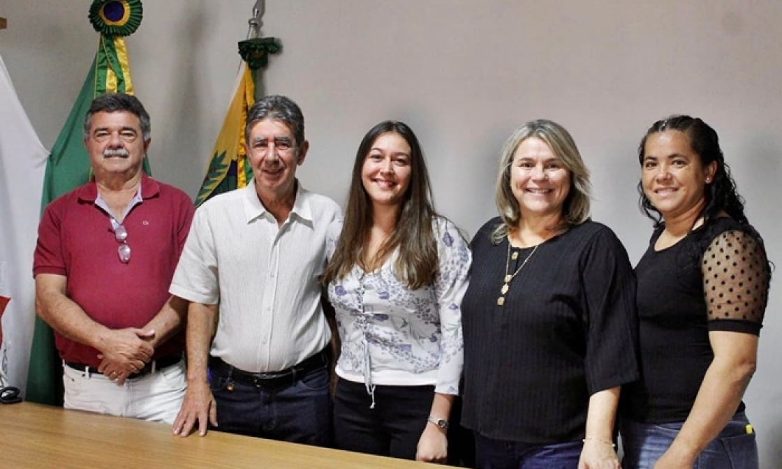 secretaria-de-saude-de-miradouro-recebe-medica-para-atender-a-populacao-de-monte-alverne-