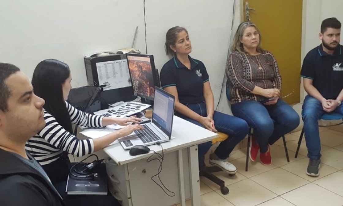 comite-de-enfrentamento-a-dengue-reune-na-secretaria-de-saude-de-miradouro-nessa-sexta-feira-(30/09)-