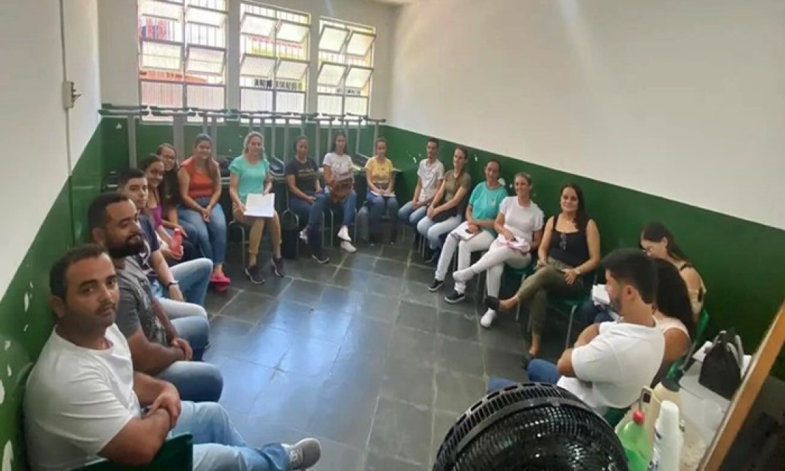 reuniao-sobre-saude-mental-e-realizada-no-centro-de-convivencia-em-miradouro-